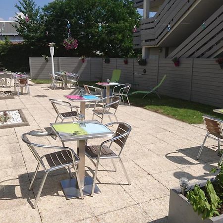 Campanile Tours Sud - Chambray-Les-Tours Hotell Exteriör bild