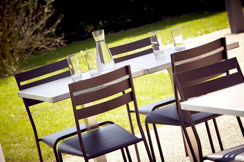Campanile Tours Sud - Chambray-Les-Tours Hotell Exteriör bild