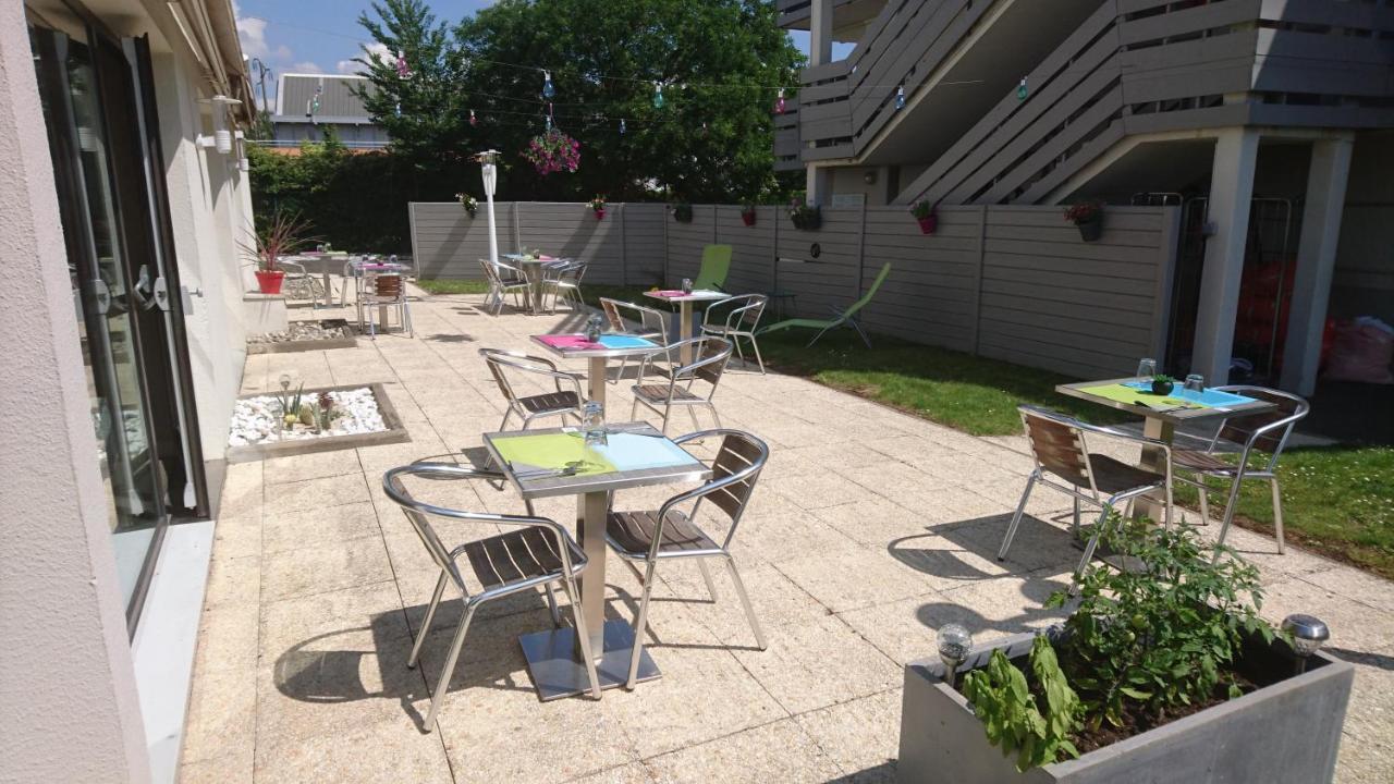 Campanile Tours Sud - Chambray-Les-Tours Hotell Exteriör bild