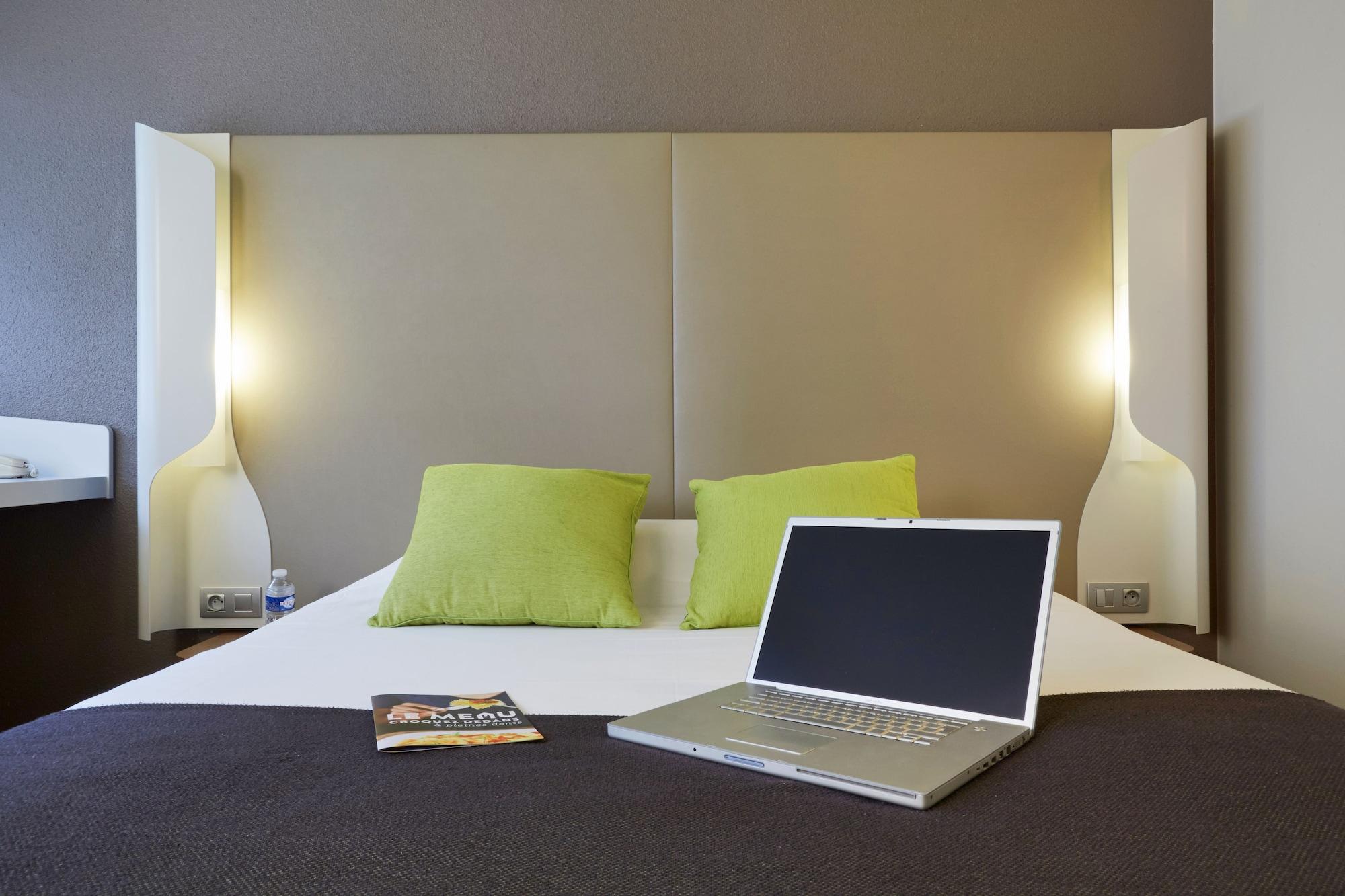 Campanile Tours Sud - Chambray-Les-Tours Hotell Exteriör bild