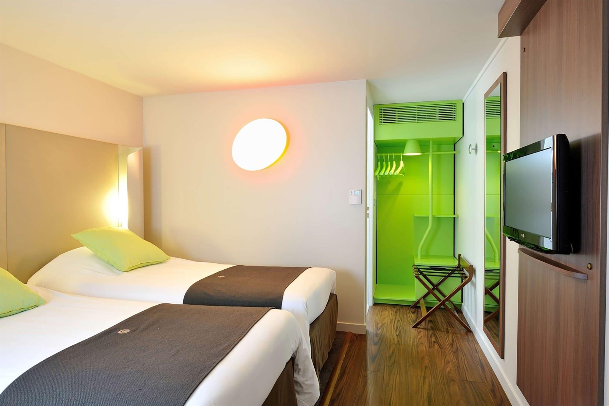 Campanile Tours Sud - Chambray-Les-Tours Hotell Exteriör bild