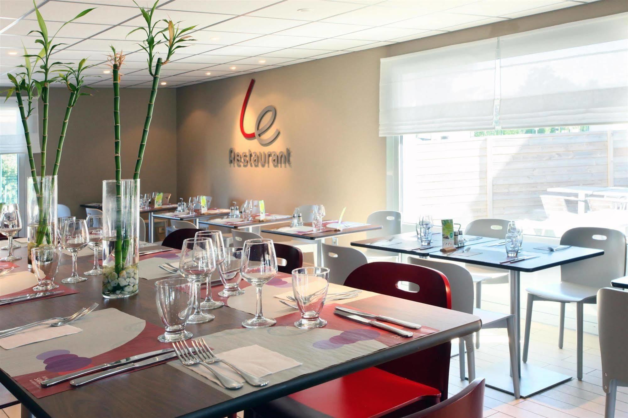 Campanile Tours Sud - Chambray-Les-Tours Hotell Exteriör bild