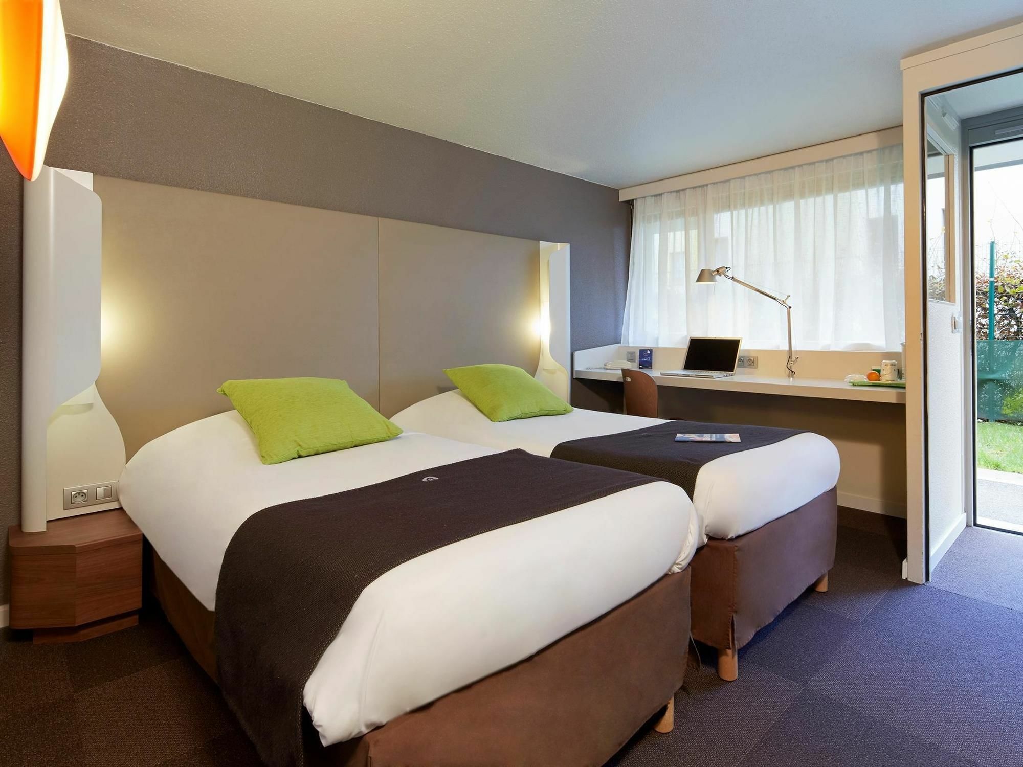 Campanile Tours Sud - Chambray-Les-Tours Hotell Exteriör bild